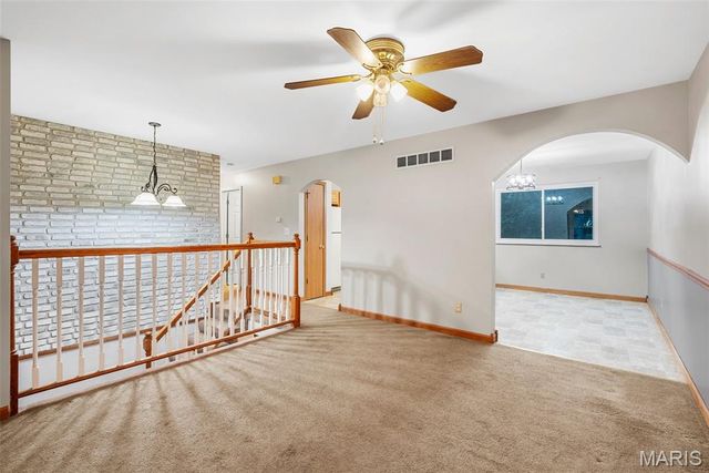 4618 Towne Hall Drive, Arnold, MO 63010