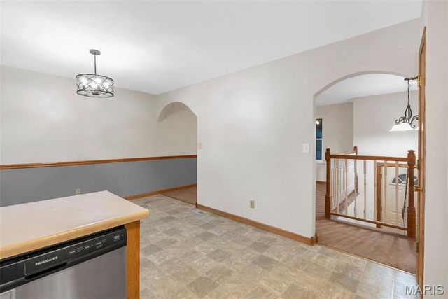 4618 Towne Hall Drive, Arnold, MO 63010