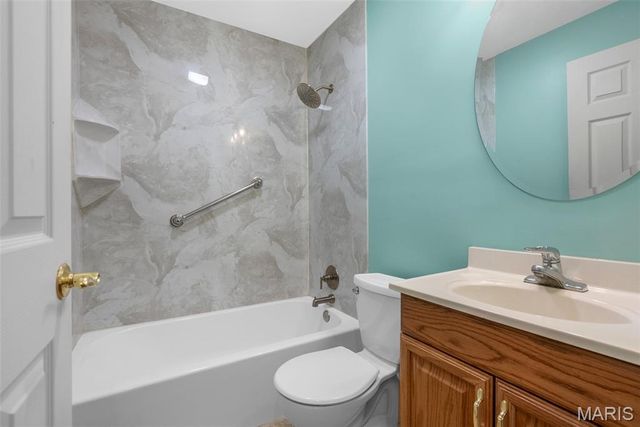 4618 Towne Hall Drive, Arnold, MO 63010