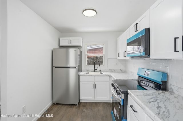 36 Country Club Drive, Saugerties, NY 12477