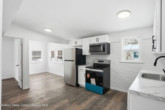 36 Country Club Drive, Saugerties, NY 12477