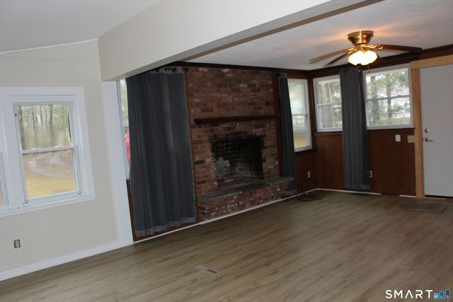 38 Covey Road, Burlington, CT 06013