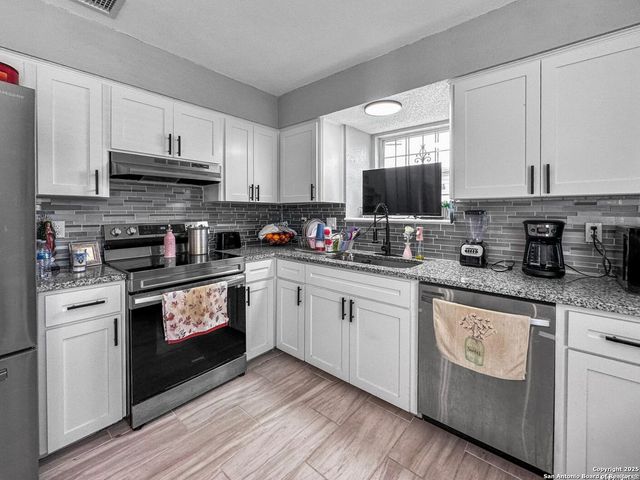 4338 Golden Spice, San Antonio, TX 78222