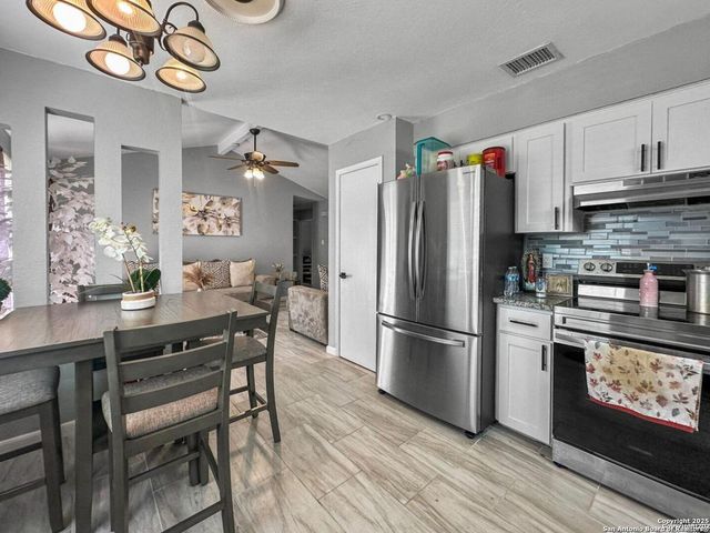 4338 Golden Spice, San Antonio, TX 78222