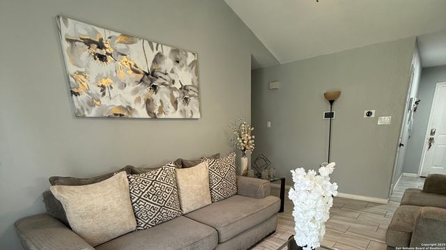 4338 Golden Spice, San Antonio, TX 78222