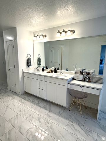 1368 W WASATCH DR, Saratoga Springs, UT 84045