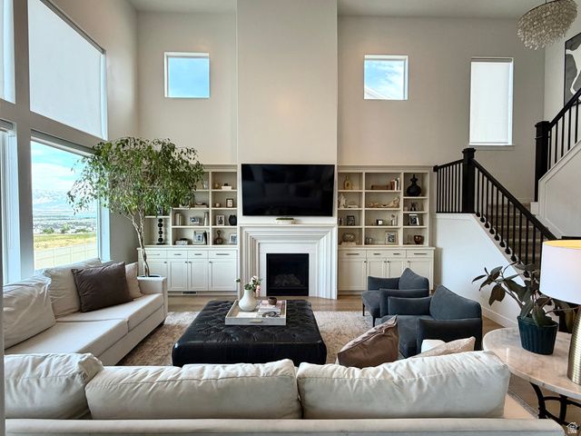 1368 W WASATCH DR, Saratoga Springs, UT 84045