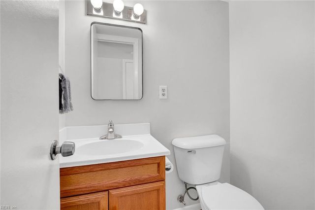 2403 London Company WAY, Williamsburg, VA 23185