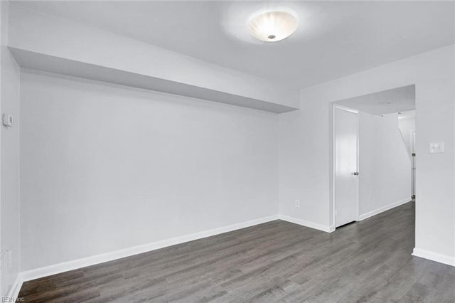 2403 London Company WAY, Williamsburg, VA 23185