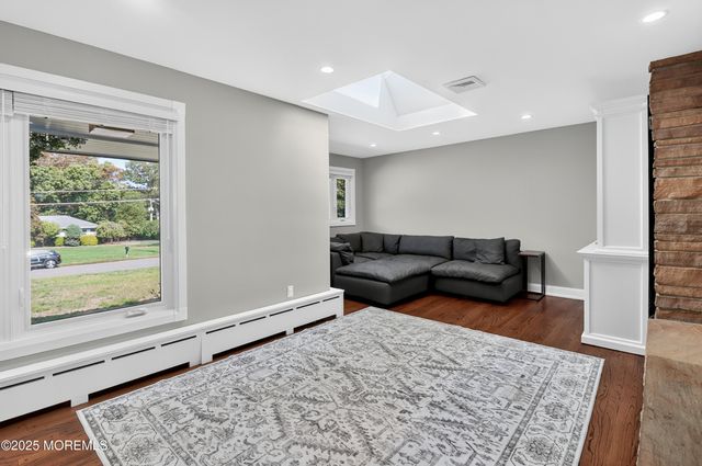 8 Lake Drive, Freehold, NJ 07728