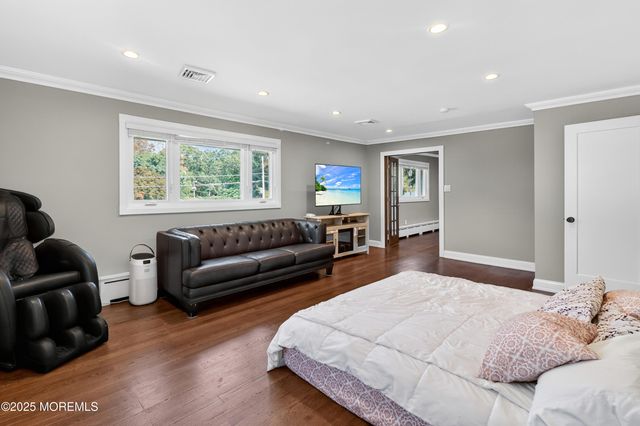 8 Lake Drive, Freehold, NJ 07728