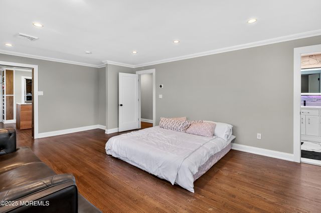 8 Lake Drive, Freehold, NJ 07728