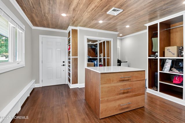 8 Lake Drive, Freehold, NJ 07728