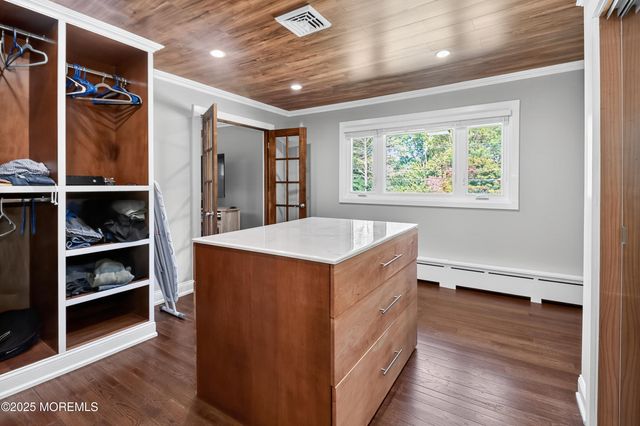 8 Lake Drive, Freehold, NJ 07728