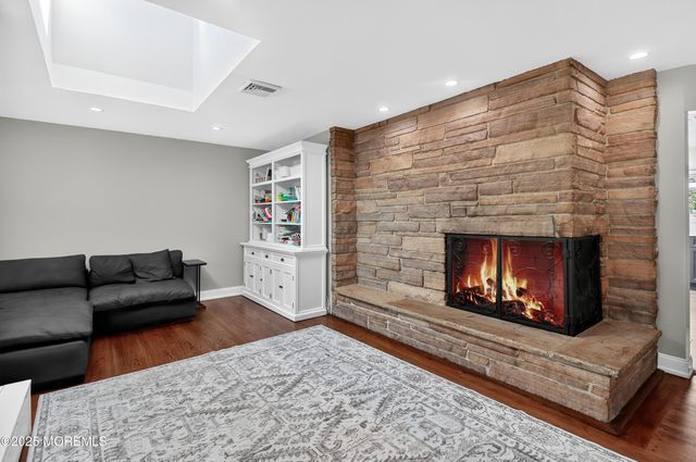 8 Lake Drive, Freehold, NJ 07728