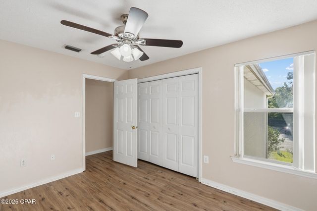 7242 Grimms Landing, Navarre, FL 32566