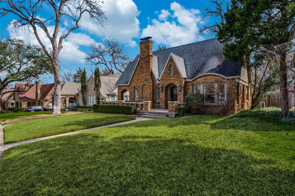 6306 Tremont Street, Dallas, TX 75214