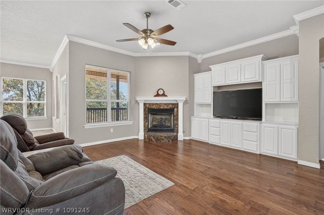 8535 Crestline Drive, Hackett, AR 72937