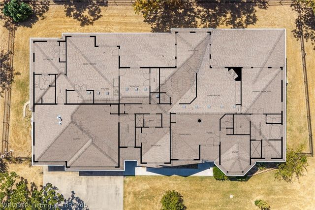 8535 Crestline Drive, Hackett, AR 72937