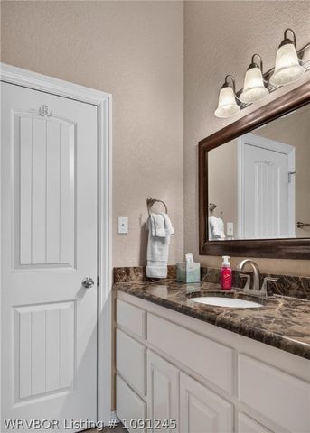 8535 Crestline Drive, Hackett, AR 72937