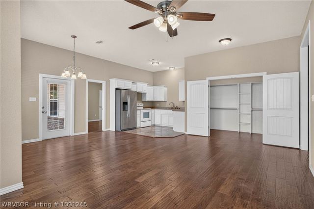 8535 Crestline Drive, Hackett, AR 72937
