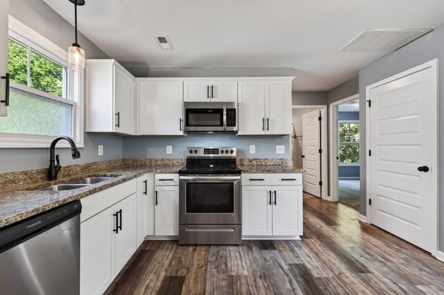 136 Waterwheel Circle, Clarksville, TN 37042