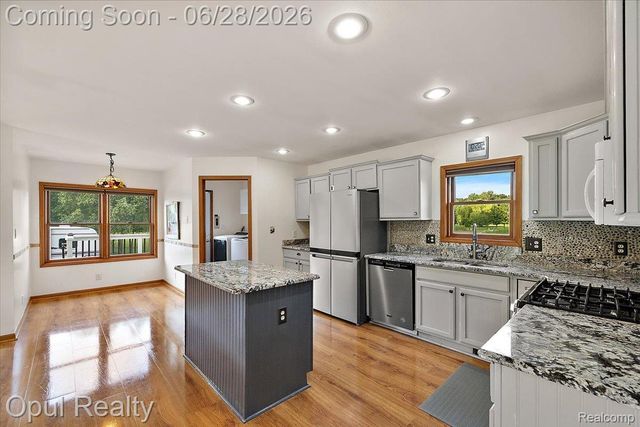 23815 Carleton West Road, Sumpter Township, MI 48111