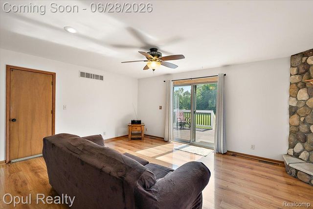 23815 Carleton West Road, Sumpter Township, MI 48111