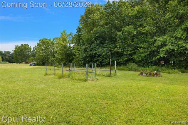 23815 Carleton West Road, Sumpter Township, MI 48111
