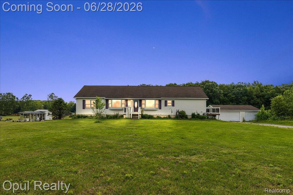 23815 Carleton West Road, Sumpter Township, MI 48111