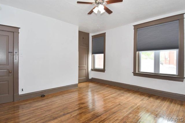 3302 9th Street A, St Louis, MO 63118