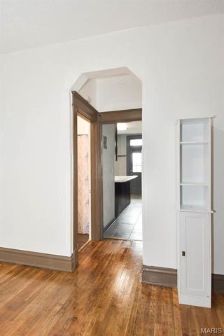 3302 9th Street A, St Louis, MO 63118