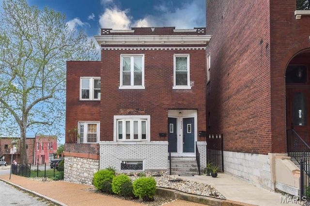 3302 9th Street A, St Louis, MO 63118