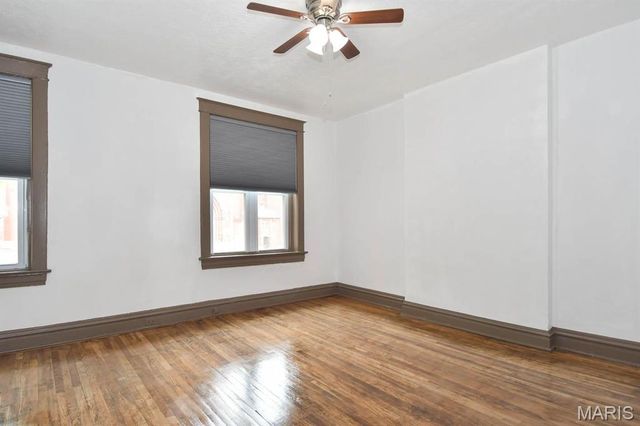 3302 9th Street A, St Louis, MO 63118