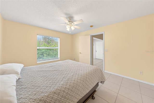 13917 TIMBERLAND DRIVE 201, Orlando, FL 32824