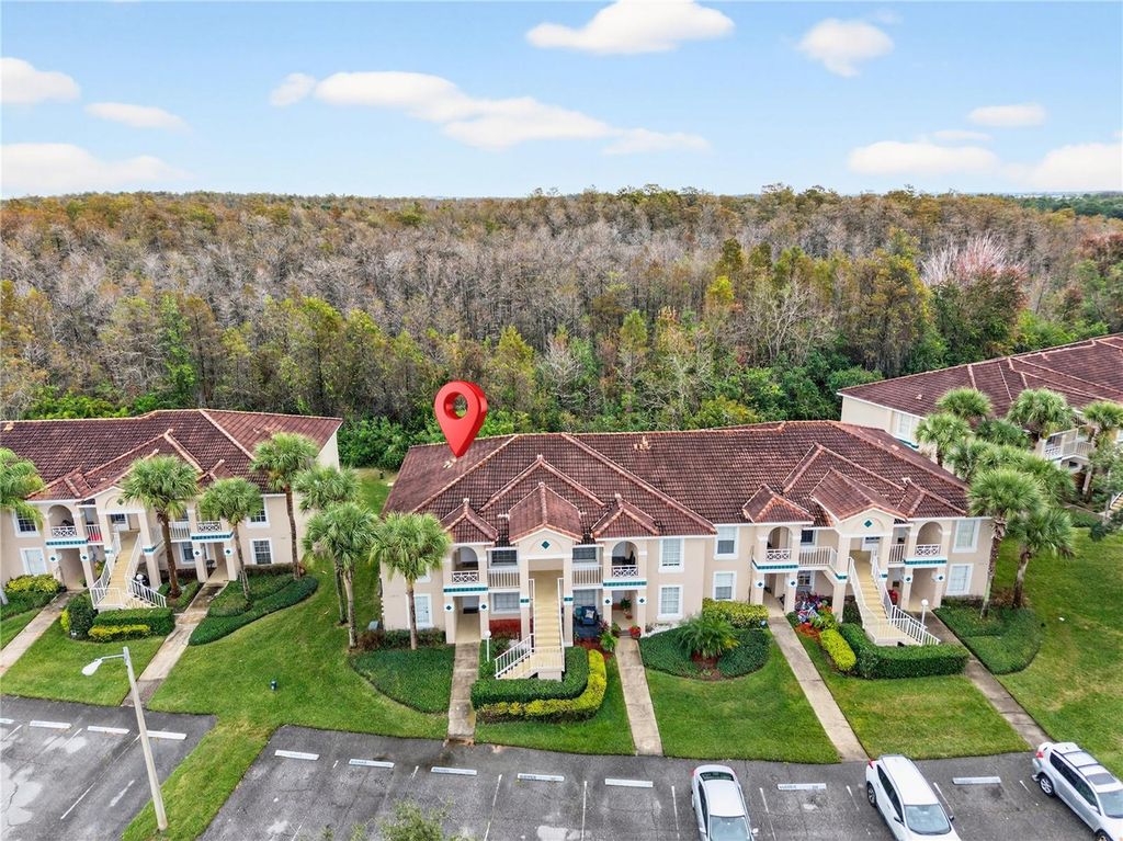 Image 33 of property listing at 13917 TIMBERLAND DRIVE 201, Orlando, FL 32824