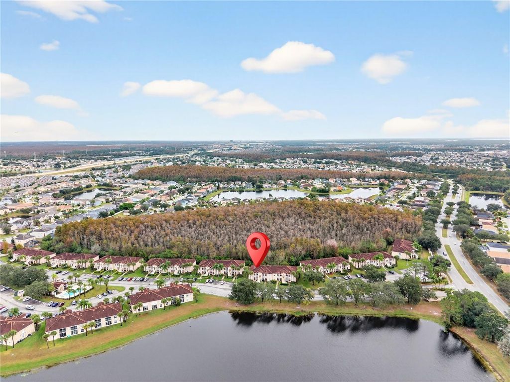 Image 34 of property listing at 13917 TIMBERLAND DRIVE 201, Orlando, FL 32824