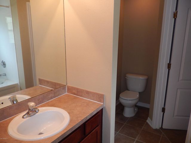 778 GINGER MILL Drive, Jacksonville, FL 32259