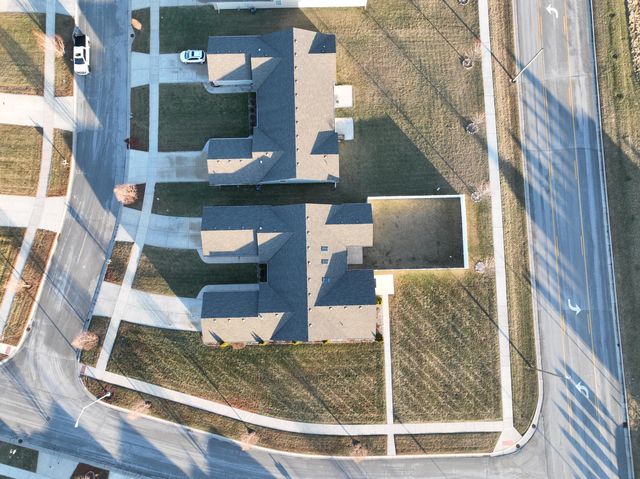 595 W 85th Drive, Merrillville, IN 46410