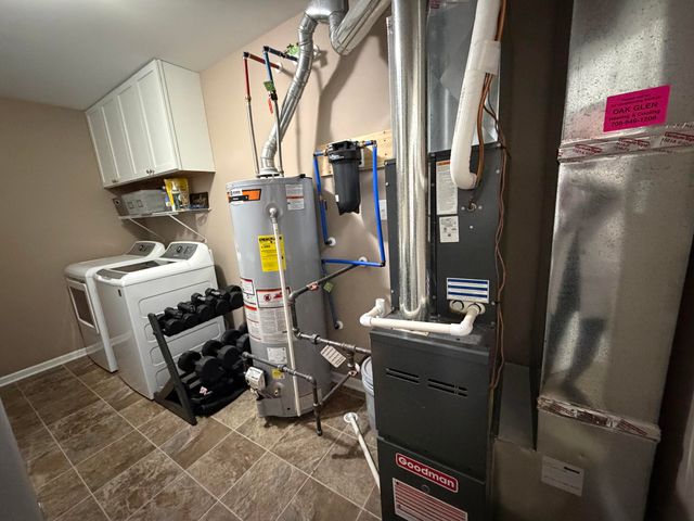 595 W 85th Drive, Merrillville, IN 46410