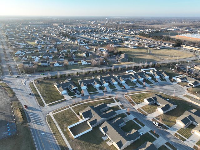 595 W 85th Drive, Merrillville, IN 46410