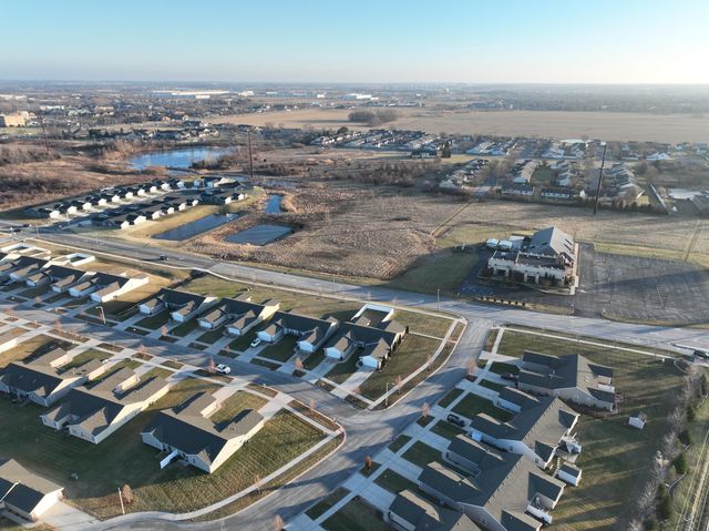 595 W 85th Drive, Merrillville, IN 46410