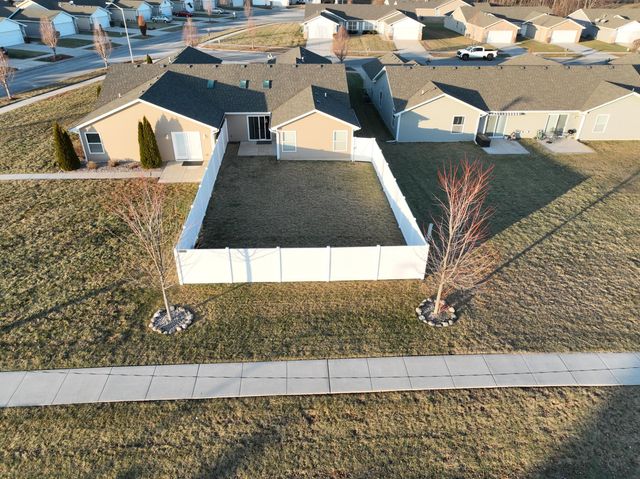 595 W 85th Drive, Merrillville, IN 46410