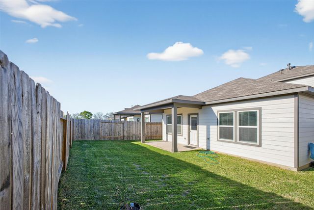 3914 Windy Whisper Drive, Brookshire, TX 77423