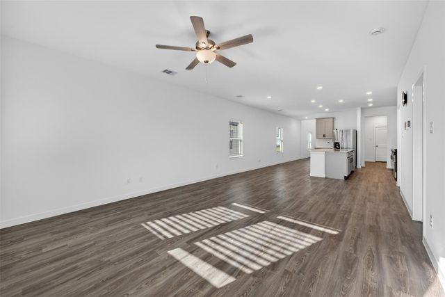 3914 Windy Whisper Drive, Brookshire, TX 77423