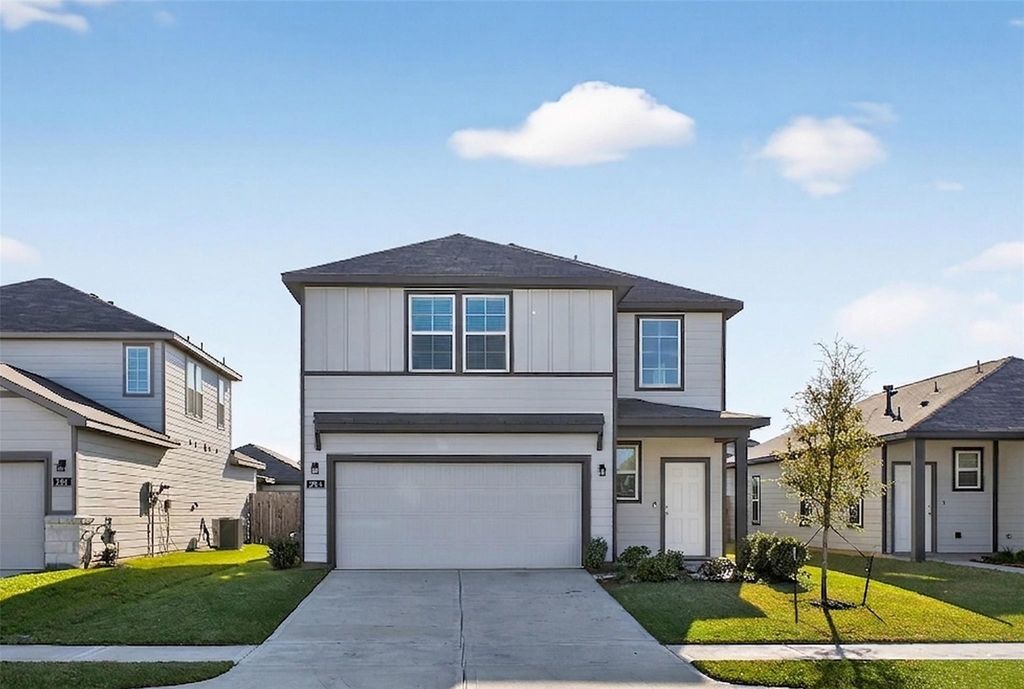 3914 Windy Whisper Drive, Brookshire, TX 77423