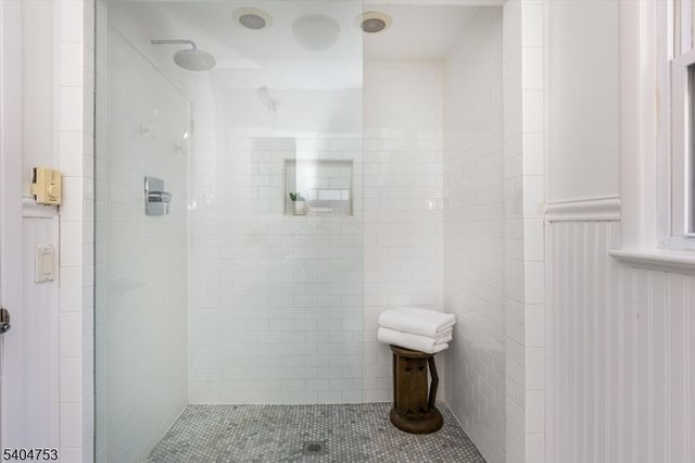 124 Essex Ave, Glen Ridge Boro Twp., NJ 07028