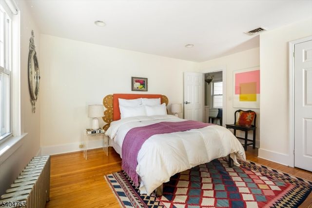 124 Essex Ave, Glen Ridge Boro Twp., NJ 07028