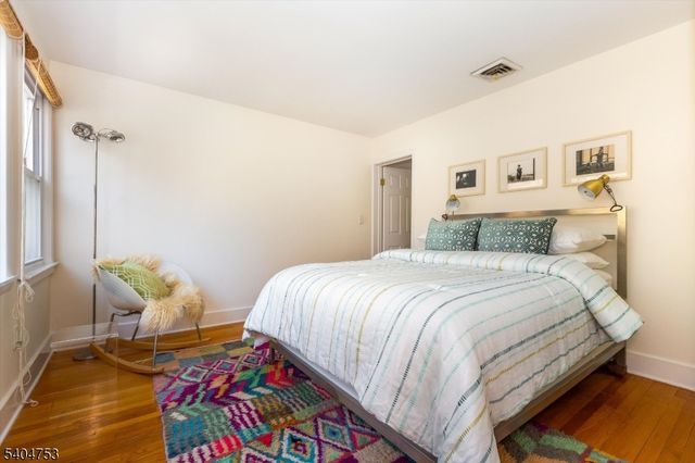 124 Essex Ave, Glen Ridge Boro Twp., NJ 07028