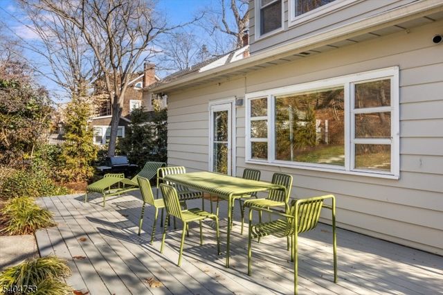 124 Essex Ave, Glen Ridge Boro Twp., NJ 07028